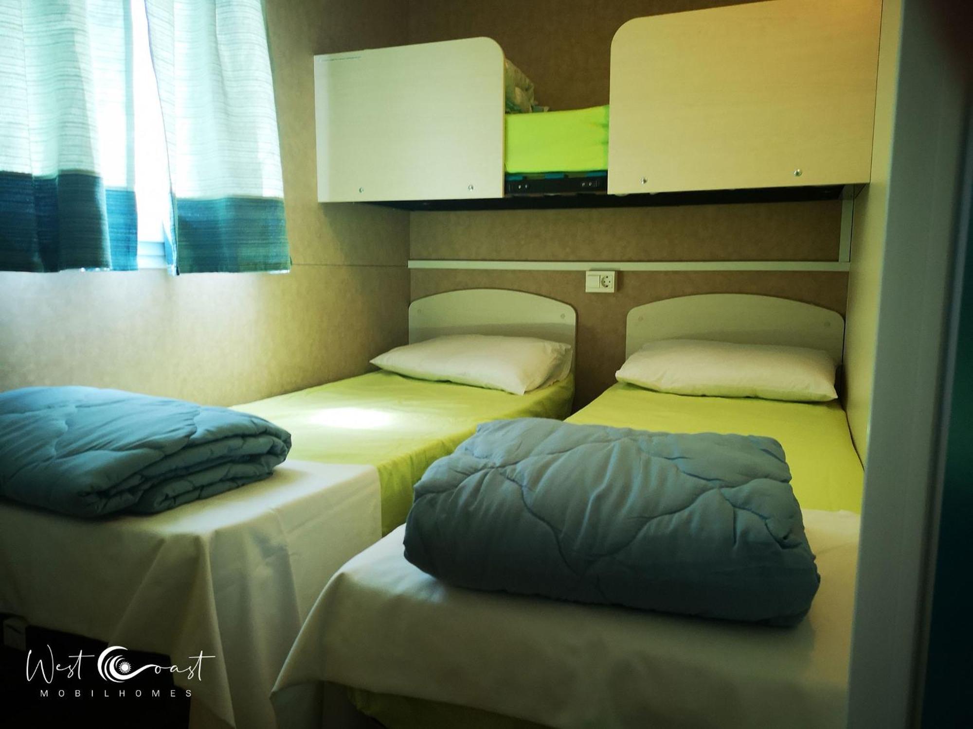 West Coast Mobilhome With Xxl Terrace Tar-Vabriga Room photo